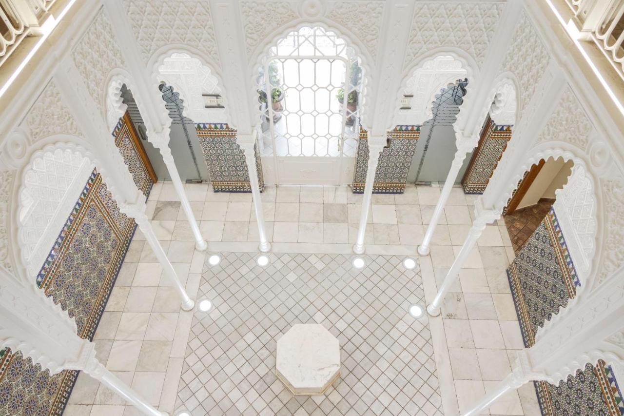 Hotel Ilunion Merida Palace Exterior photo Interior of the mosque